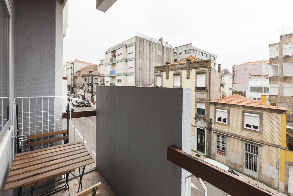 Apartment Camoes Порту Экстерьер фото
